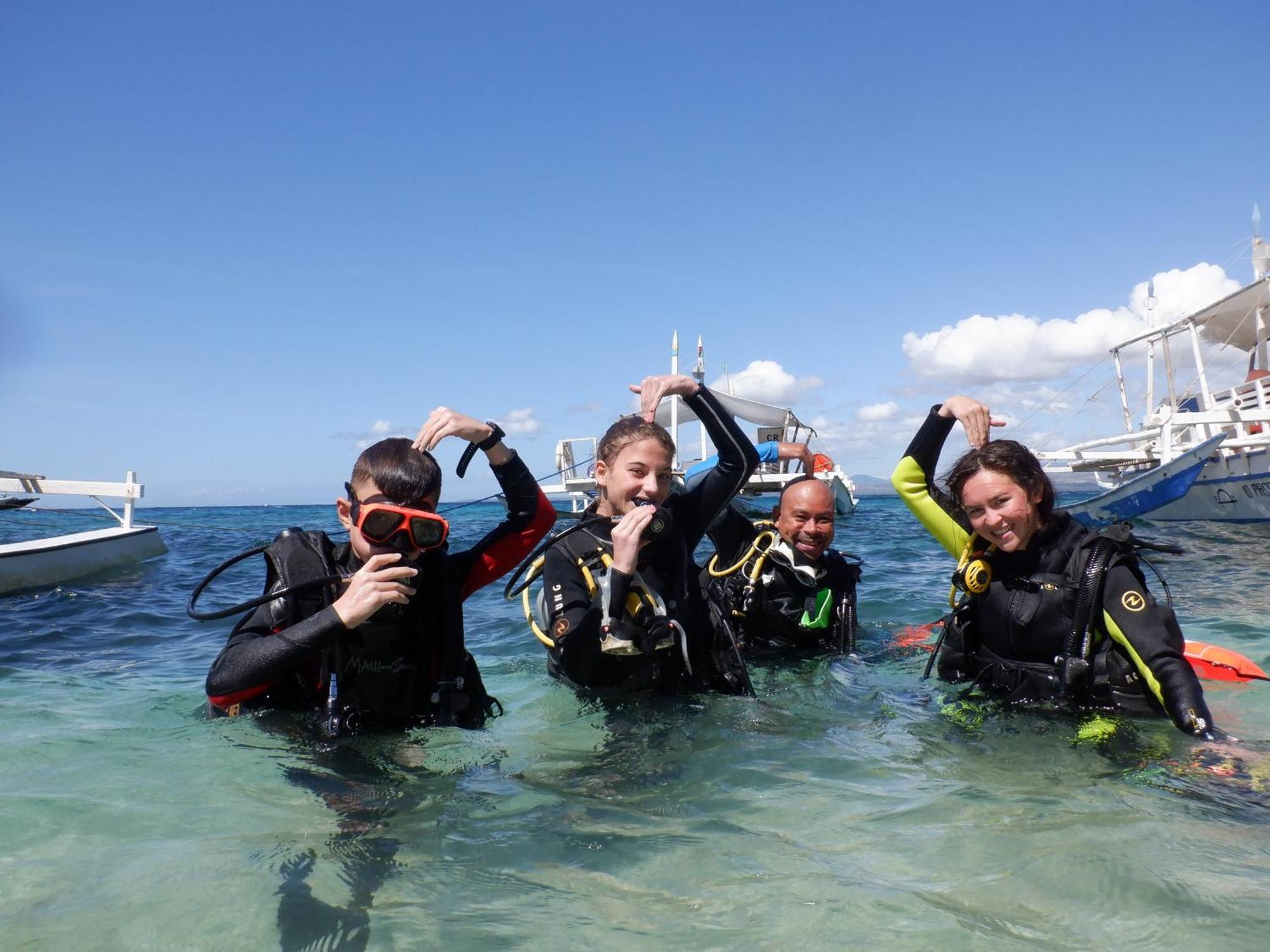 Liberty'S Lodge And Diving - Apo Island Dumaguete City Dış mekan fotoğraf