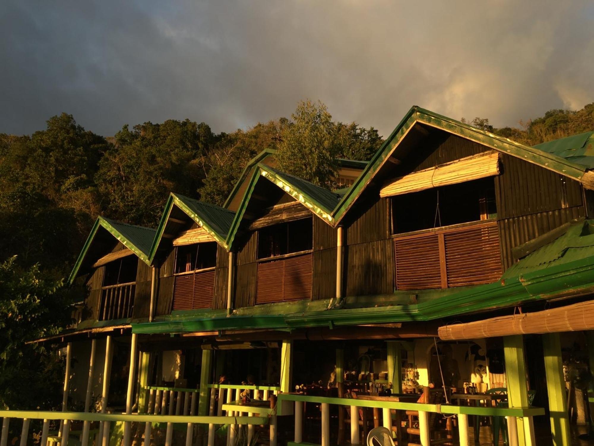 Liberty'S Lodge And Diving - Apo Island Dumaguete City Dış mekan fotoğraf